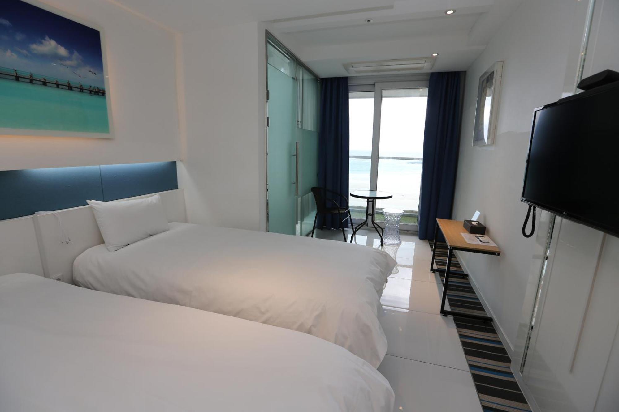 Hamdeok Beach Stay جيجو المظهر الخارجي الصورة